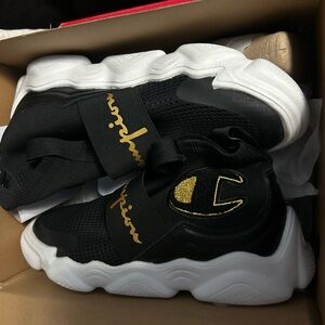 Champion Black and Gold Meloso Rally Pro Sneakers
